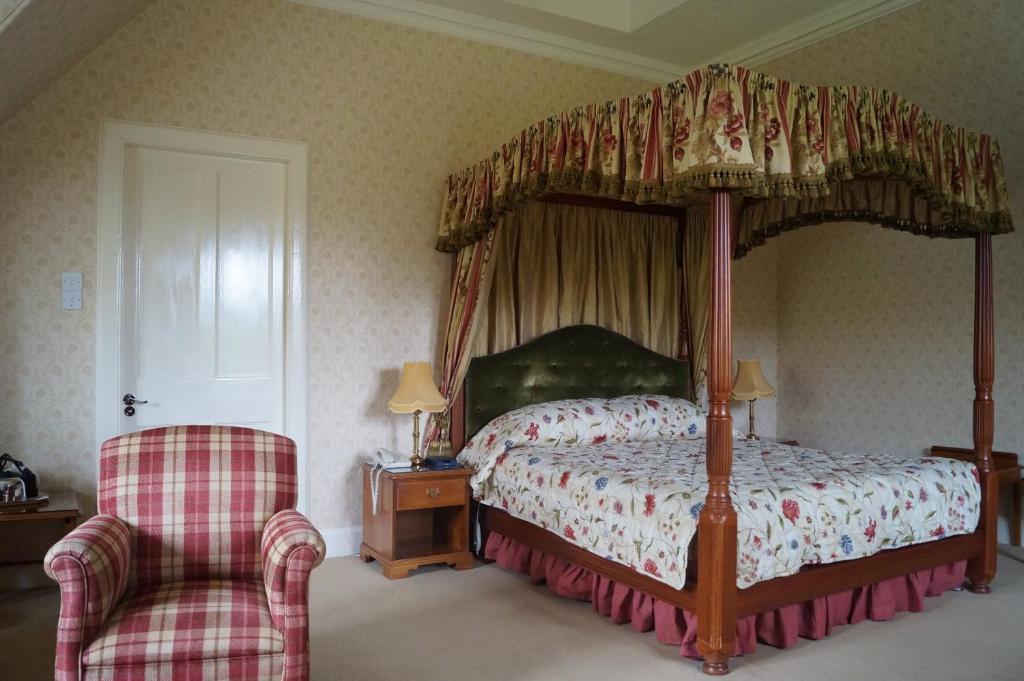 Glengarry Castle Hotel Invergarry Δωμάτιο φωτογραφία